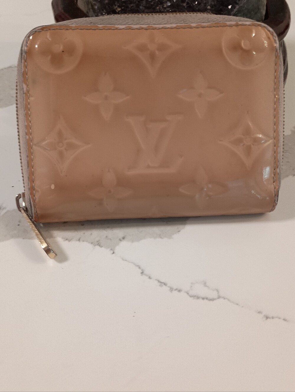AUTHENTIC Louis Vuitton Monogram Vernis Zippy Coin Purse